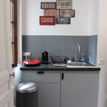 Appart Industriel - Proche Hotel De Ville Appartamento